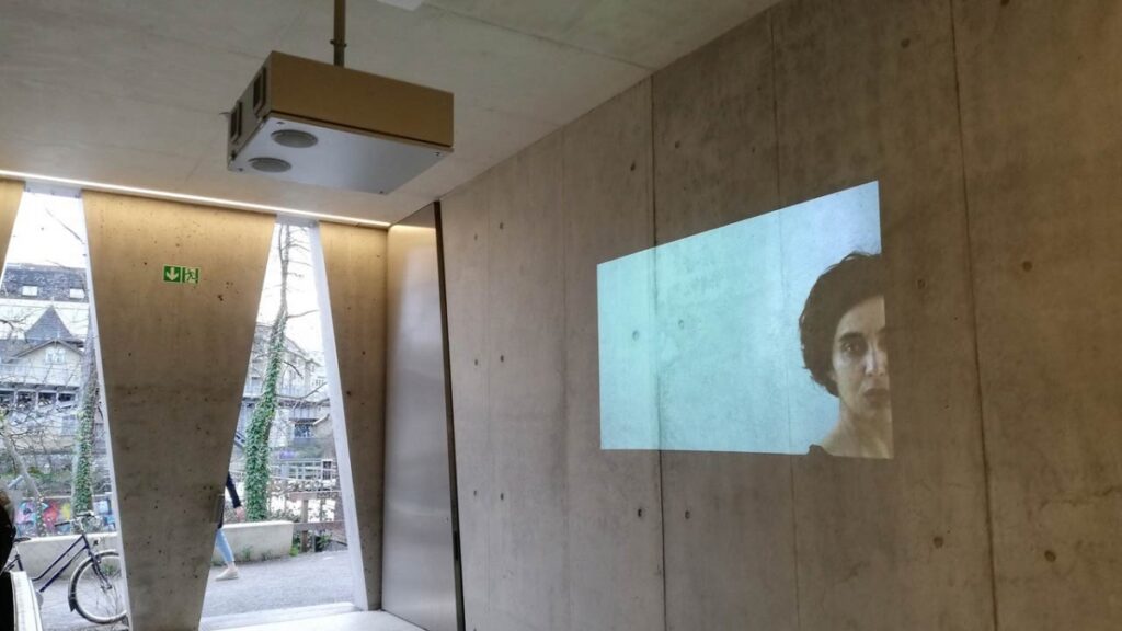 mld Beamer-Schutzgehäuse Inszenierung Tanzhaus Zürich