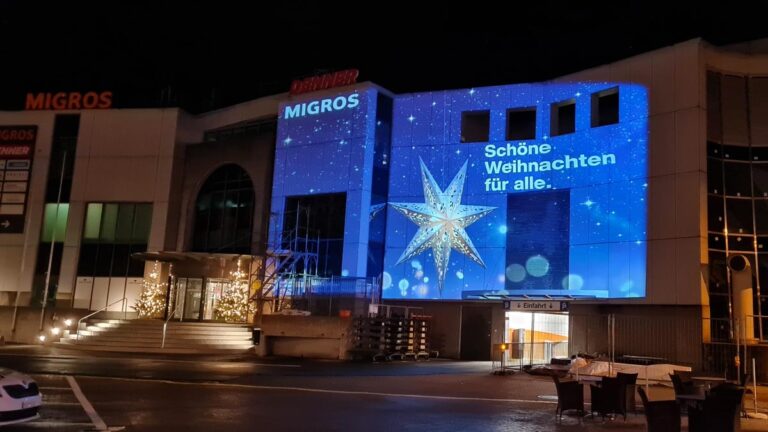 mld_Lichtprojektionen-Migros Zürich Weihnachtszeit 2021